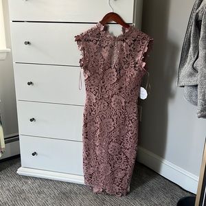 NWT ASOS Paperdolls mauve dress. Size 4